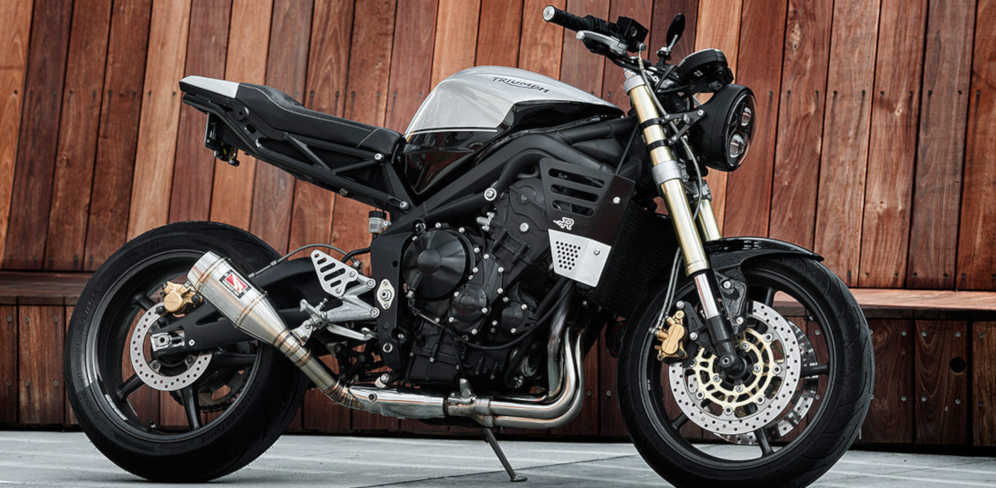 Triumph Triple Street Lebih Dari Modern